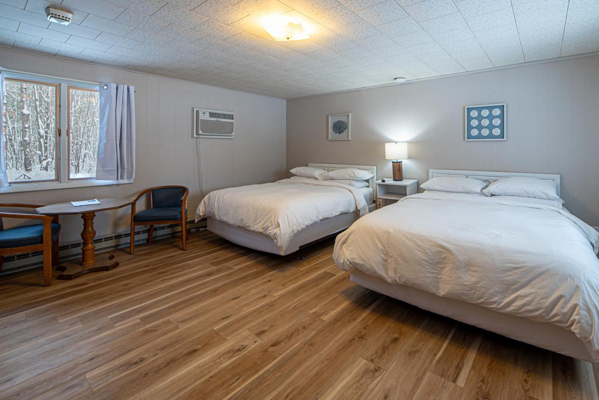 Star Gate Motel Indian River Bilik gambar