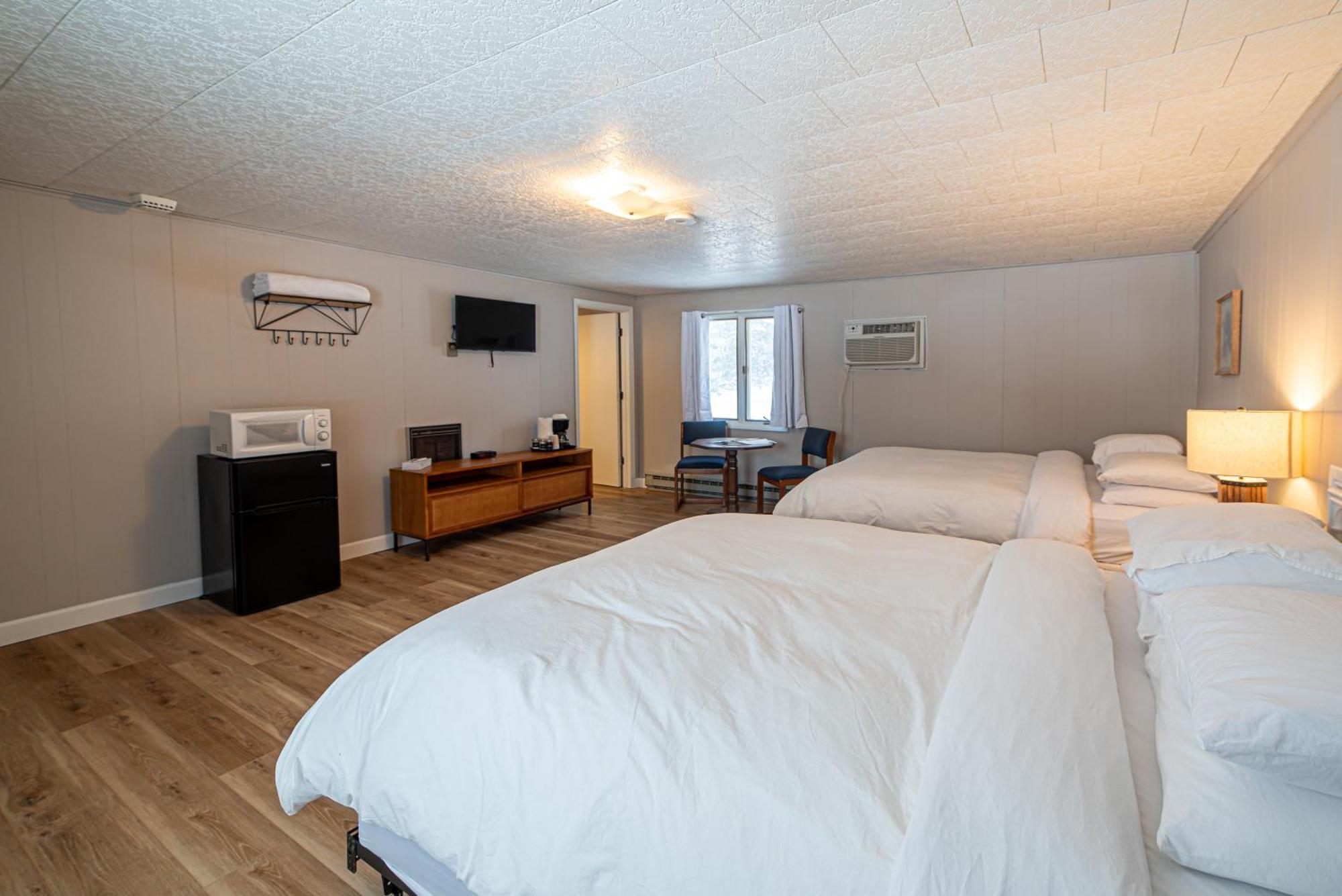 Star Gate Motel Indian River Bilik gambar